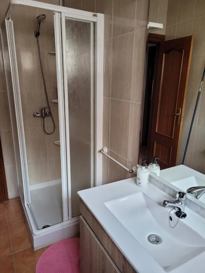 Apartamento De Tres Habitaciones En Malaga Carranque Apartment